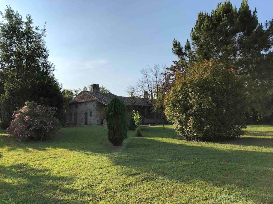 Une pause nature chez Marion et Cédric Montignac-Toupinerie Exterior foto