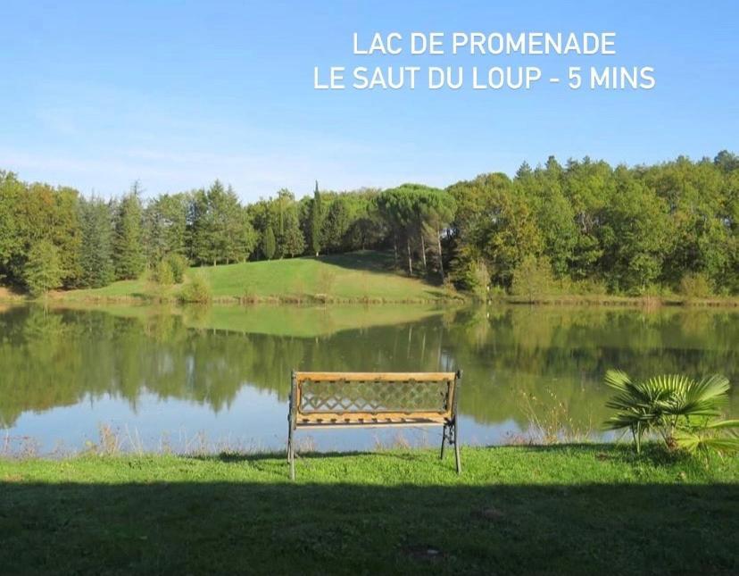 Une pause nature chez Marion et Cédric Montignac-Toupinerie Exterior foto